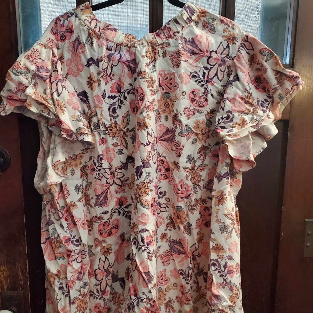 Floral Blouse by Who What Wear w/Tie in Back - NWT!